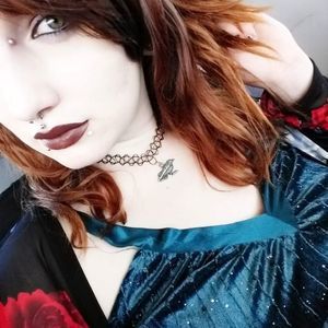 Meet your Posher, Natasha